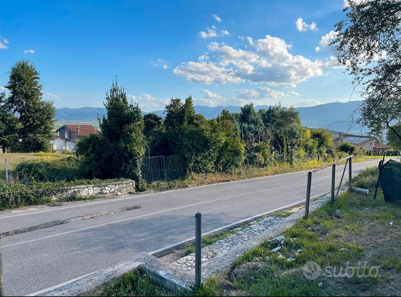 50% di terreno panoramico a Collatea - Vista 2