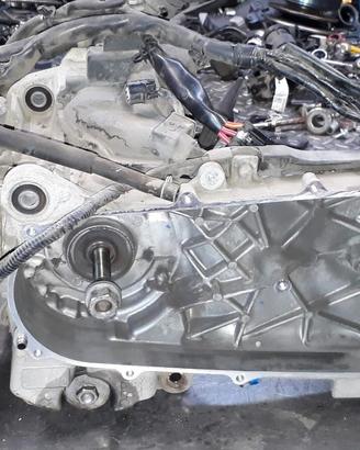 SH Mode 125 '23 : motore forcella cerchio farfalla