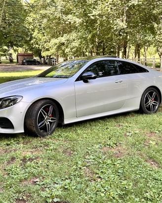 Mercedes-Benz Classe E Coupé 300 d Premium