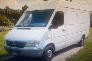Mercedes Sprinter 312