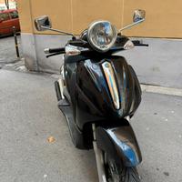 Piaggio Beverly 500