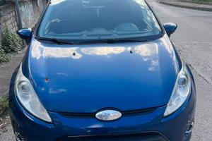 Ford Fiesta titanium 1.4 benz/gpl