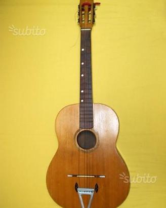 Chitarra artigianale