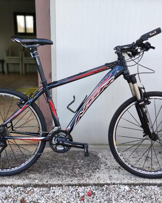 Bicicletta NSR da uomo con forcella ammortizzata