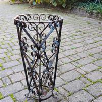 porta vasi in ferro battuto 