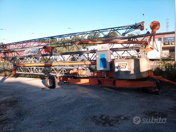 Gru edile marca F.B. GA 623