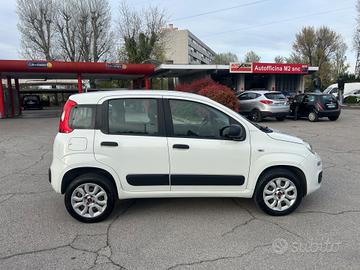 Fiat Panda 900 cc anno 2018 benzina, metano unica 