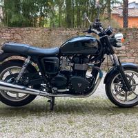 Triumph Bonneville - 2012