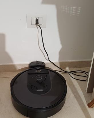 robot aspirapolvere Roomba I7