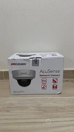 Telecamera Hikvision VariFocal Acusense 4Mpx Dome