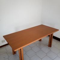 Tavolo da pranzo 