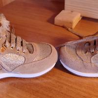 Scarpe Balducci bimba n.21 – oro/beige con pelo
