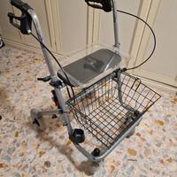 carrello per anziani