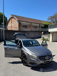 🚗 MERCEDES CLASSE A 180