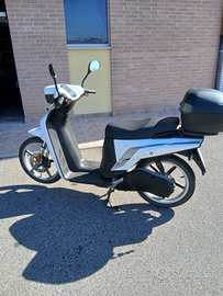 Vendita scooter elettrico askoll