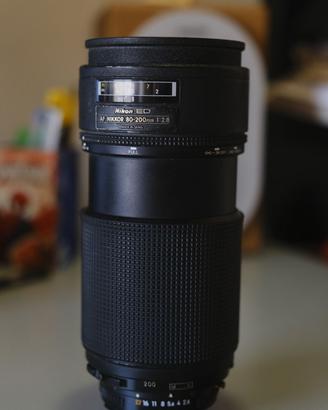 Nikon ED Nikkor 80-200mm 1:2.8 zoom a pompa