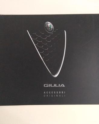 Depliant brochure Alfa Romeo Giulia - Accessori
