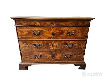 Canterano cassettone lombardo XVIII sec intarsiato