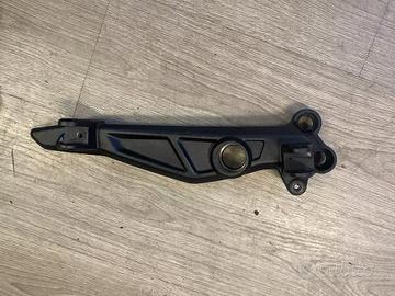 Supporto Pedana Sx Ducati Hyperstrada 821
