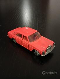 modellino Mercedes