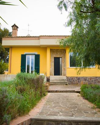 Villa unifamiliare, Nettuno, Via taormina