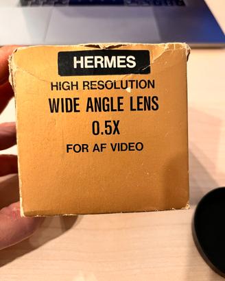 Obiettivo grandangolare Hermes 0.5x
