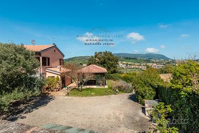 Esclusivo casolare con vista mare e Monte Conero