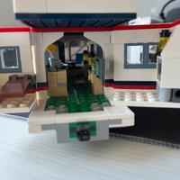 Lego creator Vacanza Sul Camper 31052