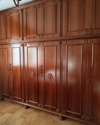 Armadio anni '70 in vero legno