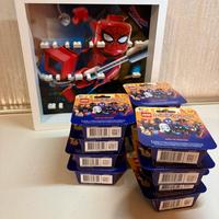 Lego minifigures Spider-man + cornice