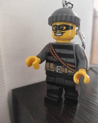 Portachiavi Lego Ladro con torcia