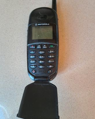 Cellulare motorola Cd920 in buone condizioni.