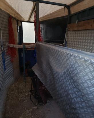 trailer un posto e mezzo