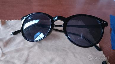 Occhiali da sole retrò Ray Ban Asbury neri rotondi