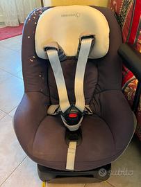 Seggiolino Bebe Confort con base isofix