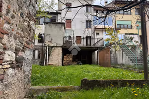CASA INDIPENDENTE A TORREBELVICINO