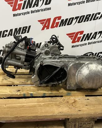 BLOCCO MOTORE COMPLETO MK919523 SYM JOYMAX 300 i 2