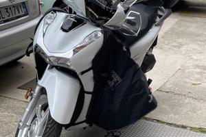 Honda SH 150 Accessoriato e pronto all’uso
