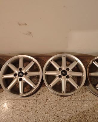 Cerchi in lega da 16 " per Ford Fiesta 