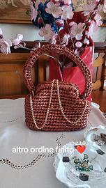borsa fatta a mano ad uncinetto