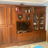 Mobile soggiorno, volendo anche tavolo e sedie