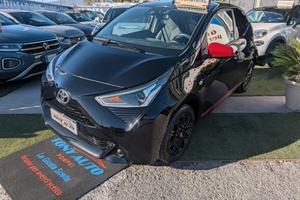 Toyota Aygo Connect 1.0 VVT-i 72 CV 5 porte x-play