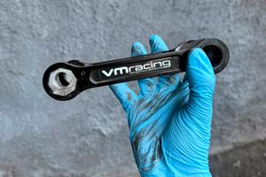 Leveraggio regolabile VM Racing