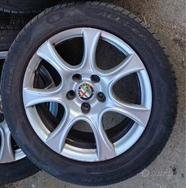 Gomme Pirelli 4 Stagioni 205/55 R16 + Cerchi Alfa