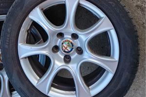 Gomme Pirelli 4 Stagioni 205/55 R16 + Cerchi Alfa