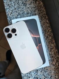 iPhone 16 Pro Max 256 (Garanzia 2027) 