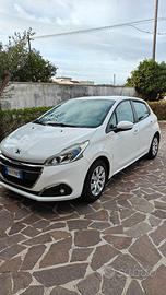 Peugeot 208 anno 2015
