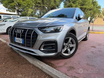 Audi Q5 MHE Diesel 163 cv 4x4