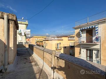 5 LOCALI A MANFREDONIA