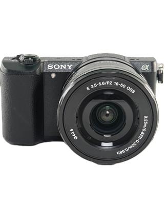 Sony A5100 817 Scatti + 16-50 - Usato
